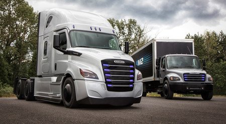 freightliner ecascadia y em2